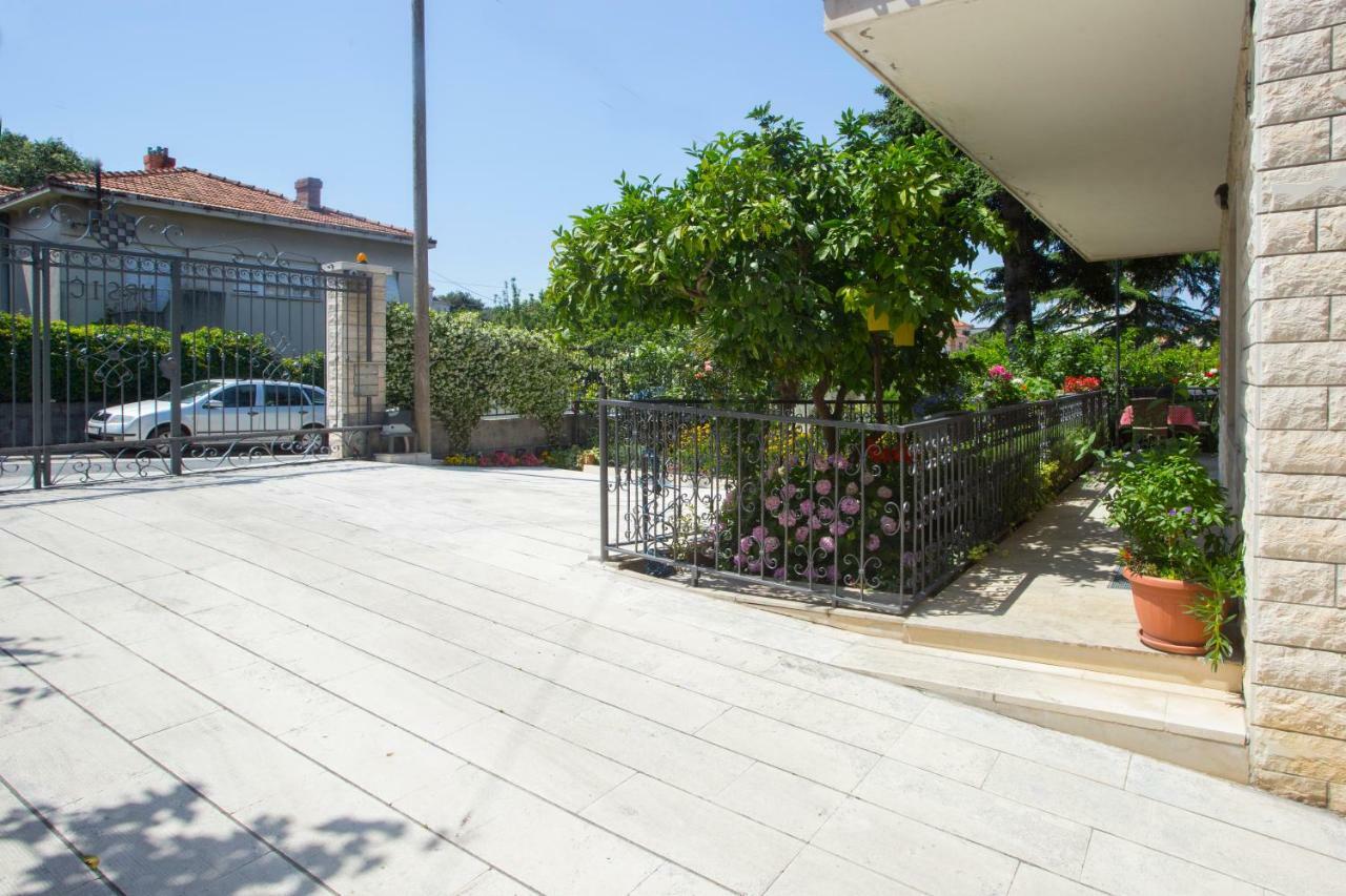 Apartments Ursic Split Buitenkant foto